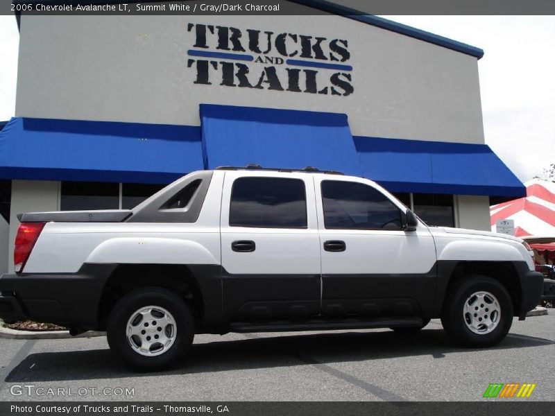 Summit White / Gray/Dark Charcoal 2006 Chevrolet Avalanche LT