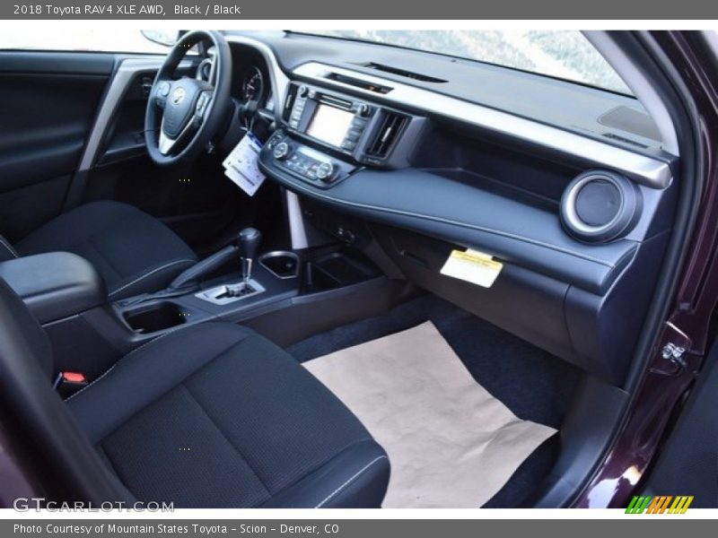 Black / Black 2018 Toyota RAV4 XLE AWD