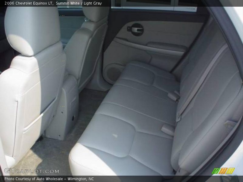 Summit White / Light Gray 2006 Chevrolet Equinox LT