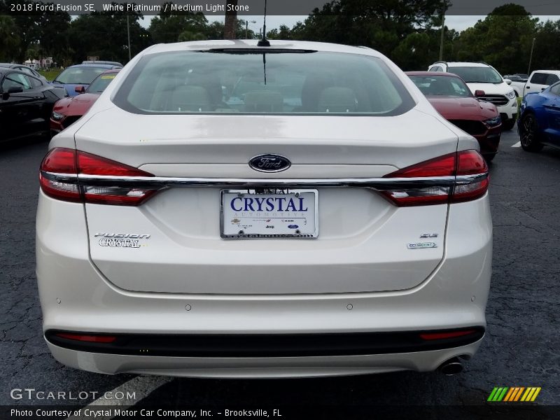 White Platinum / Medium Light Stone 2018 Ford Fusion SE