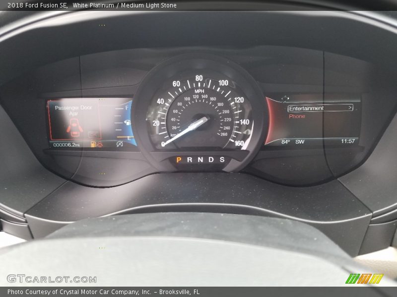 White Platinum / Medium Light Stone 2018 Ford Fusion SE