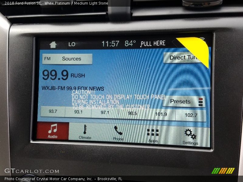 White Platinum / Medium Light Stone 2018 Ford Fusion SE