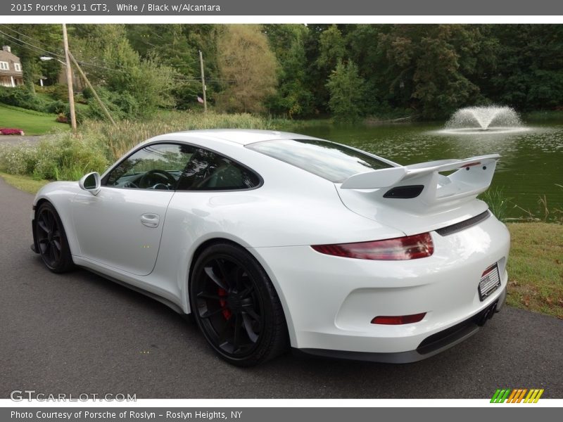 White / Black w/Alcantara 2015 Porsche 911 GT3