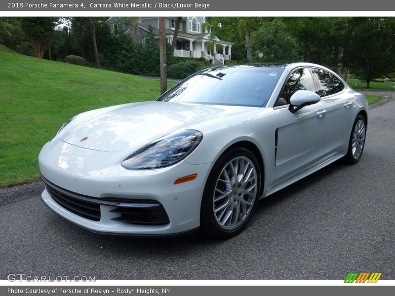 Front 3/4 View of 2018 Panamera 4