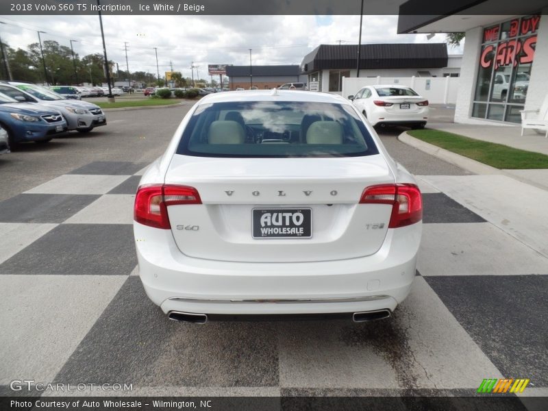 Ice White / Beige 2018 Volvo S60 T5 Inscription