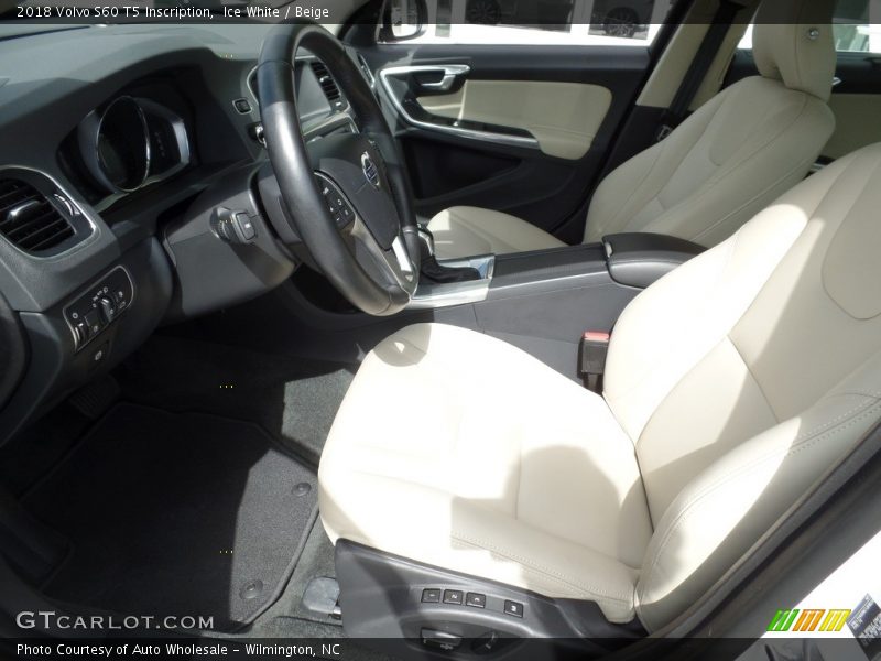 Ice White / Beige 2018 Volvo S60 T5 Inscription
