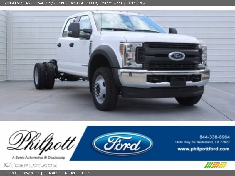 Oxford White / Earth Gray 2019 Ford F450 Super Duty XL Crew Cab 4x4 Chassis