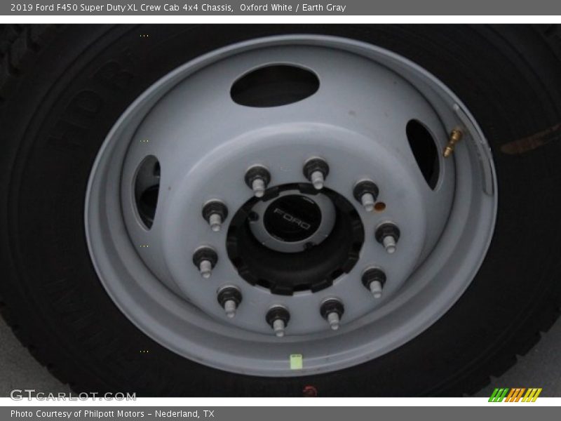  2019 F450 Super Duty XL Crew Cab 4x4 Chassis Wheel