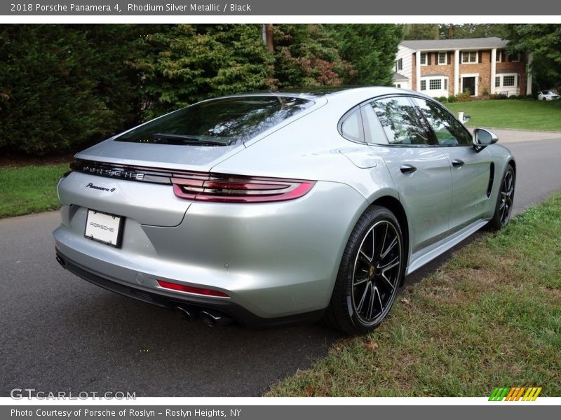 Rhodium Silver Metallic / Black 2018 Porsche Panamera 4