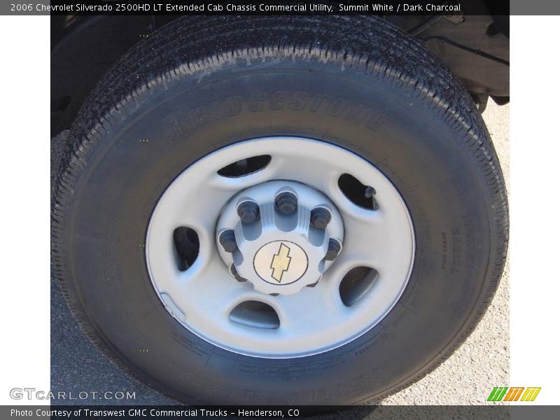 Summit White / Dark Charcoal 2006 Chevrolet Silverado 2500HD LT Extended Cab Chassis Commercial Utility