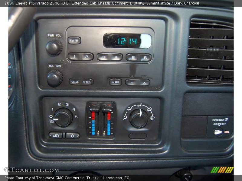Summit White / Dark Charcoal 2006 Chevrolet Silverado 2500HD LT Extended Cab Chassis Commercial Utility