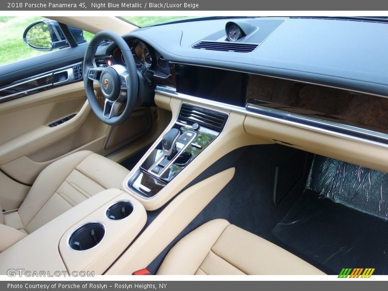 Night Blue Metallic / Black/Luxor Beige 2018 Porsche Panamera 4S