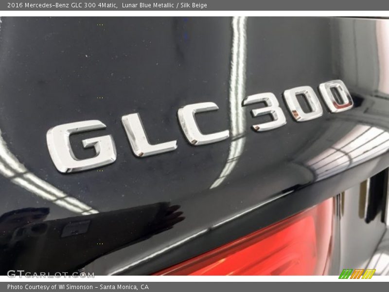 Lunar Blue Metallic / Silk Beige 2016 Mercedes-Benz GLC 300 4Matic