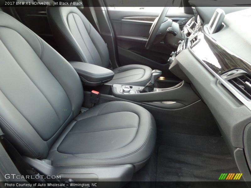 Jet Black / Black 2017 BMW X1 xDrive28i