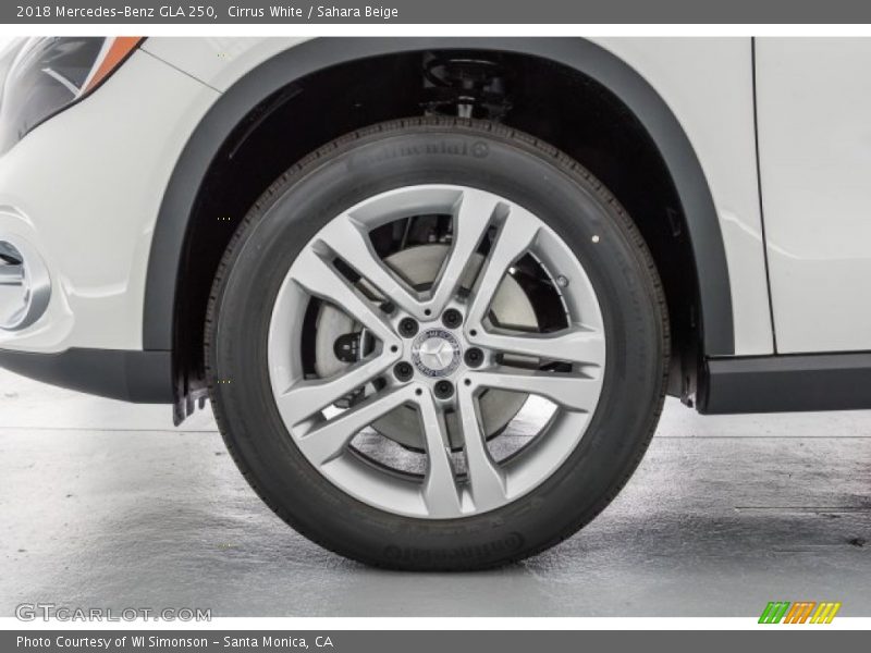 Cirrus White / Sahara Beige 2018 Mercedes-Benz GLA 250
