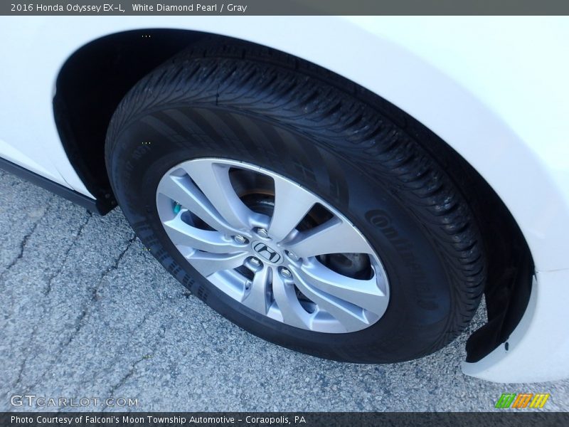 White Diamond Pearl / Gray 2016 Honda Odyssey EX-L