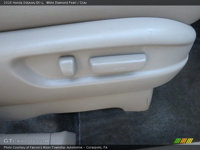 White Diamond Pearl / Gray 2016 Honda Odyssey EX-L