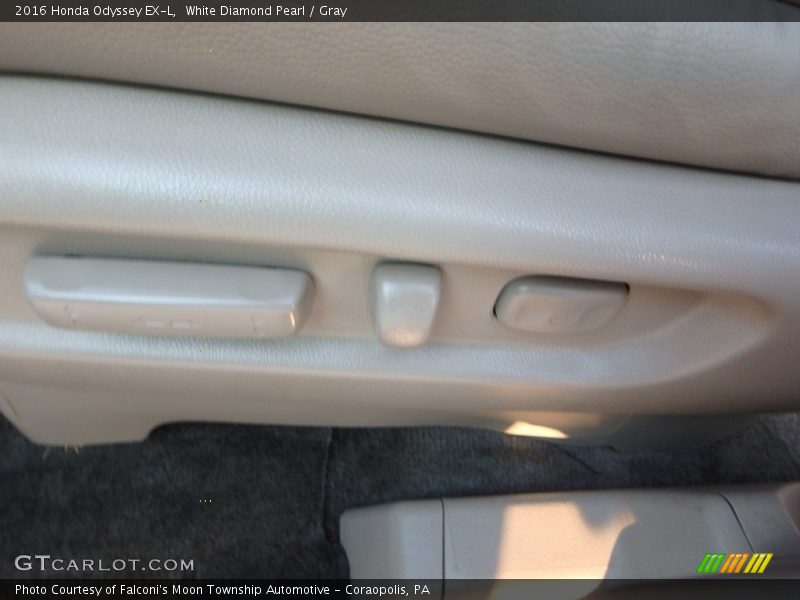 White Diamond Pearl / Gray 2016 Honda Odyssey EX-L