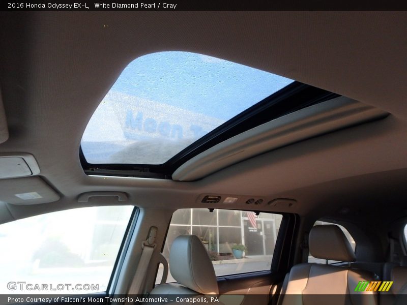 White Diamond Pearl / Gray 2016 Honda Odyssey EX-L