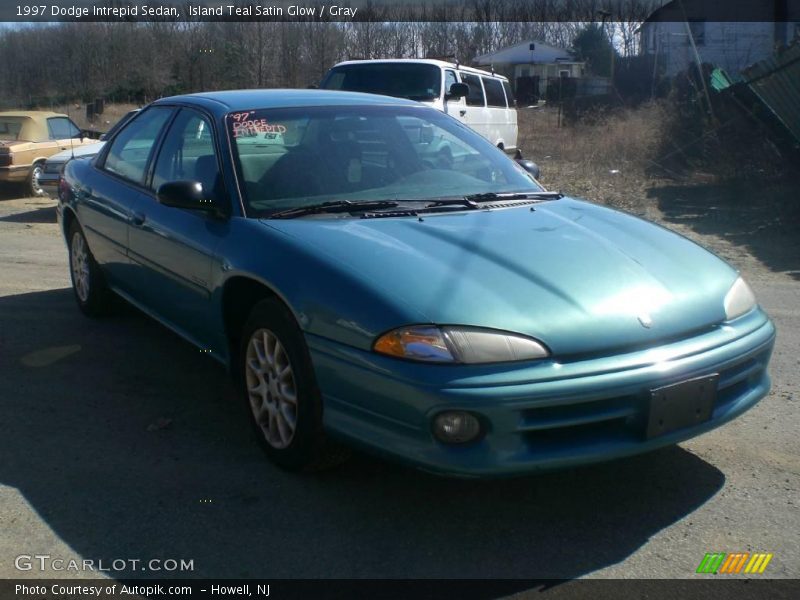 Island Teal Satin Glow / Gray 1997 Dodge Intrepid Sedan