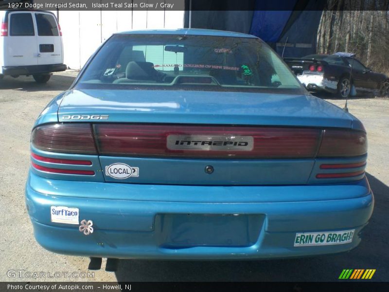 Island Teal Satin Glow / Gray 1997 Dodge Intrepid Sedan