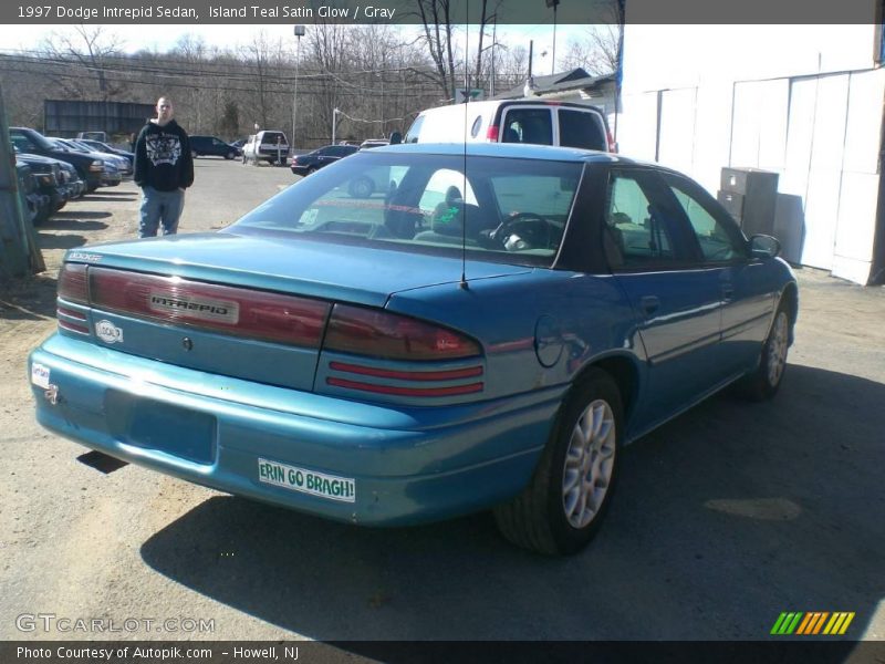 Island Teal Satin Glow / Gray 1997 Dodge Intrepid Sedan