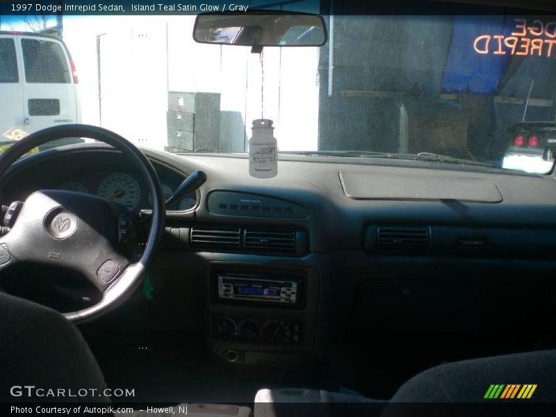 Island Teal Satin Glow / Gray 1997 Dodge Intrepid Sedan