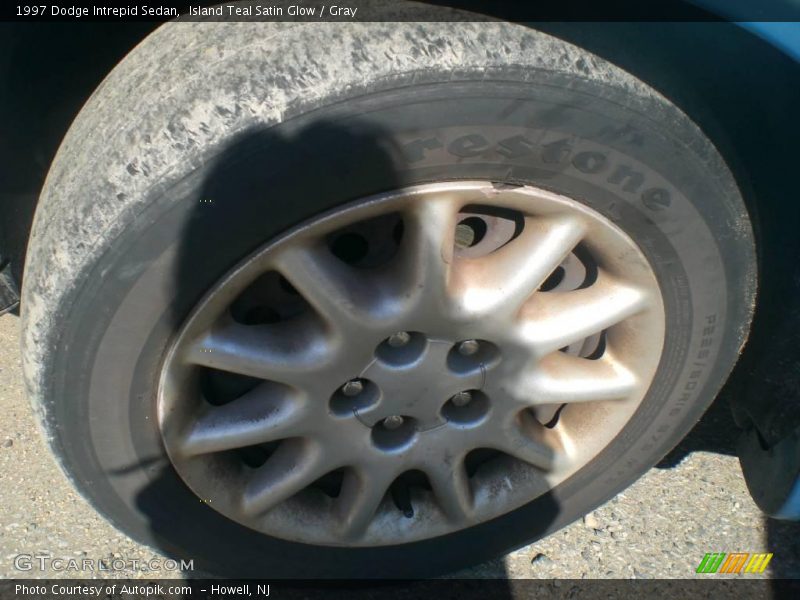 Island Teal Satin Glow / Gray 1997 Dodge Intrepid Sedan