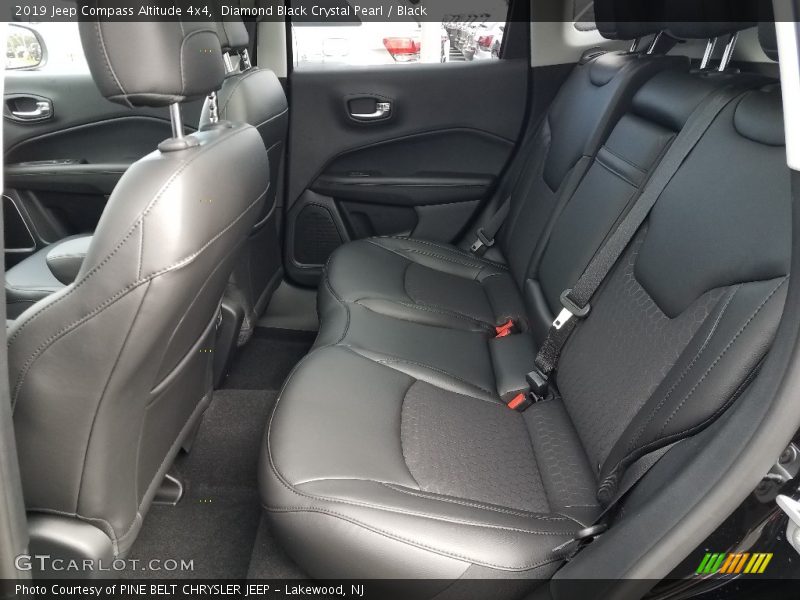 Diamond Black Crystal Pearl / Black 2019 Jeep Compass Altitude 4x4