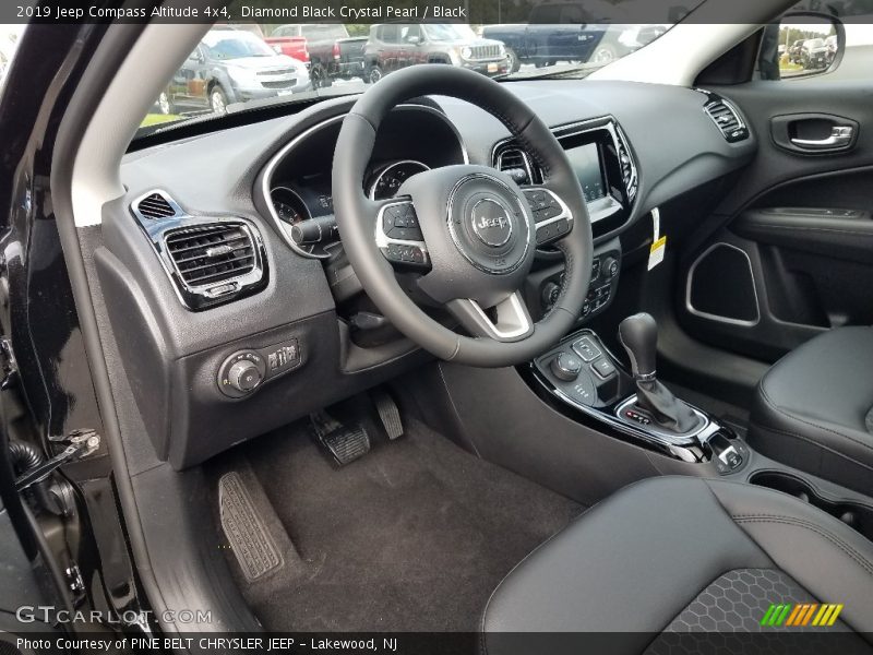  2019 Compass Altitude 4x4 Black Interior