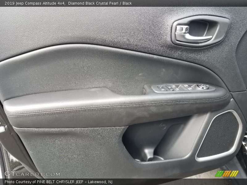 Diamond Black Crystal Pearl / Black 2019 Jeep Compass Altitude 4x4