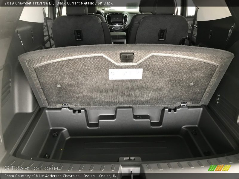 Black Current Metallic / Jet Black 2019 Chevrolet Traverse LT