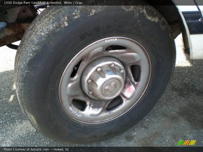 White / Gray 1998 Dodge Ram Van 3500 Extended