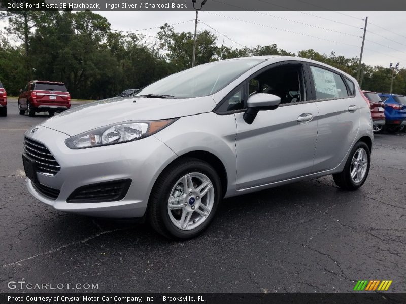 Ingot Silver / Charcoal Black 2018 Ford Fiesta SE Hatchback