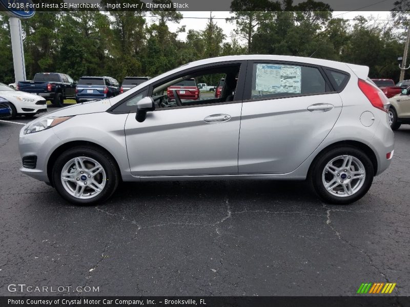 Ingot Silver / Charcoal Black 2018 Ford Fiesta SE Hatchback