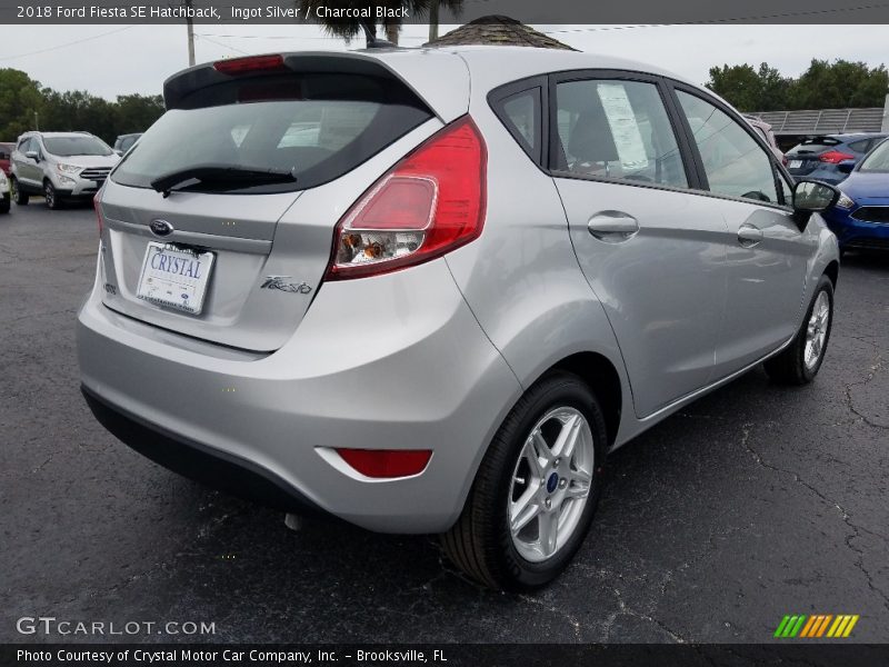 Ingot Silver / Charcoal Black 2018 Ford Fiesta SE Hatchback