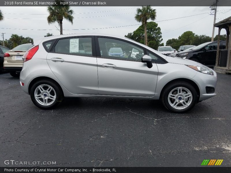 Ingot Silver / Charcoal Black 2018 Ford Fiesta SE Hatchback