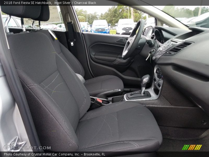 Ingot Silver / Charcoal Black 2018 Ford Fiesta SE Hatchback