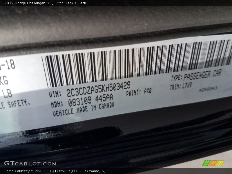 Pitch Black / Black 2019 Dodge Challenger SXT
