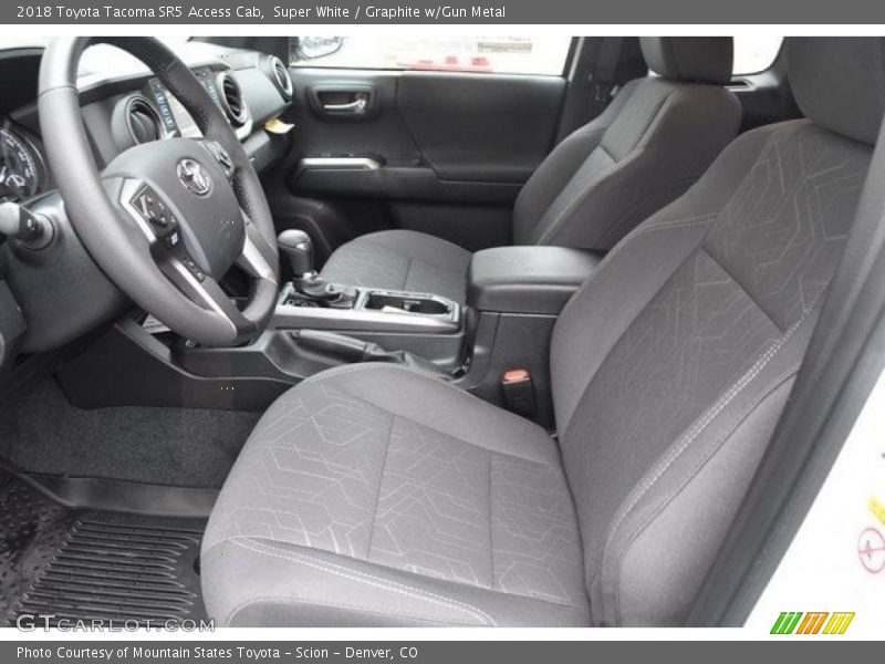 Super White / Graphite w/Gun Metal 2018 Toyota Tacoma SR5 Access Cab