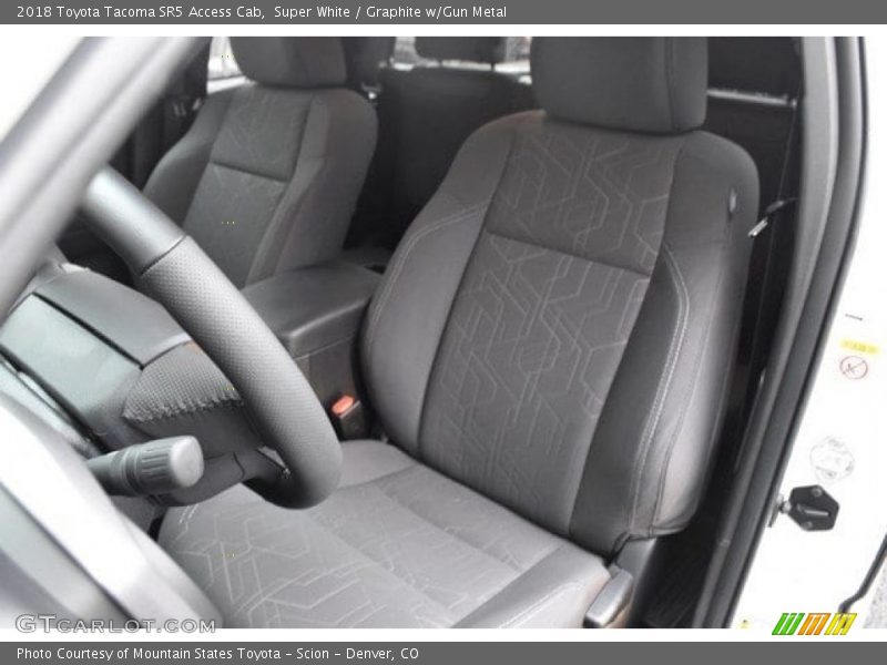 Super White / Graphite w/Gun Metal 2018 Toyota Tacoma SR5 Access Cab