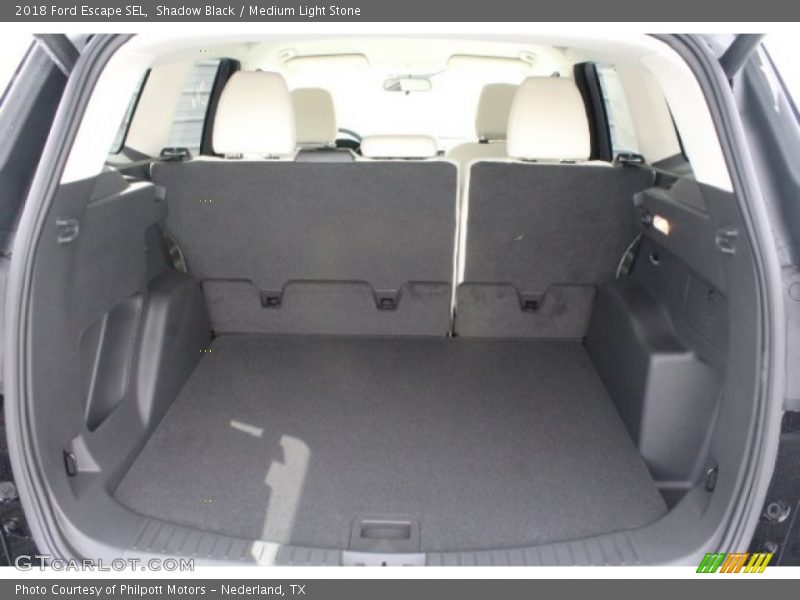 Shadow Black / Medium Light Stone 2018 Ford Escape SEL
