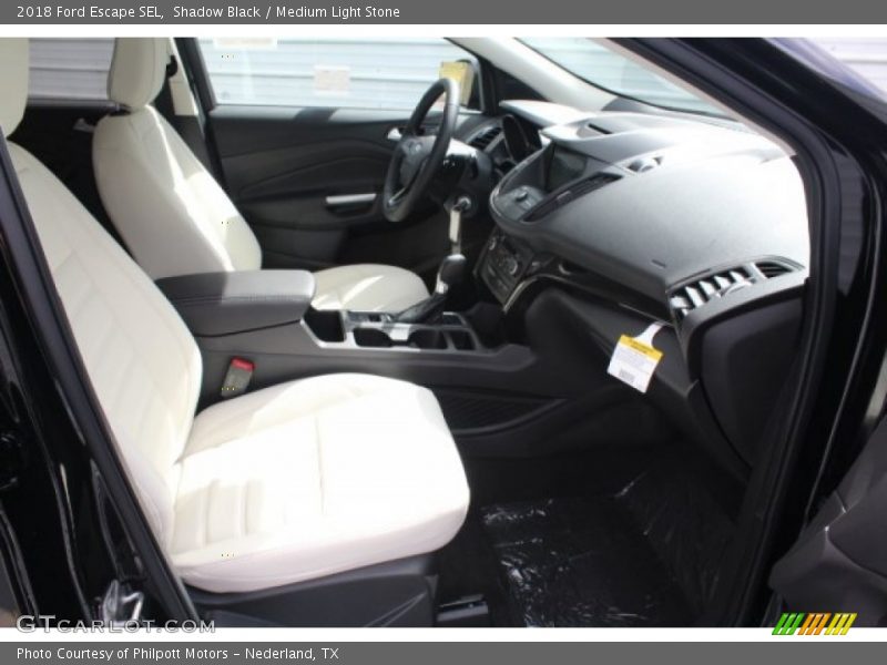 Shadow Black / Medium Light Stone 2018 Ford Escape SEL