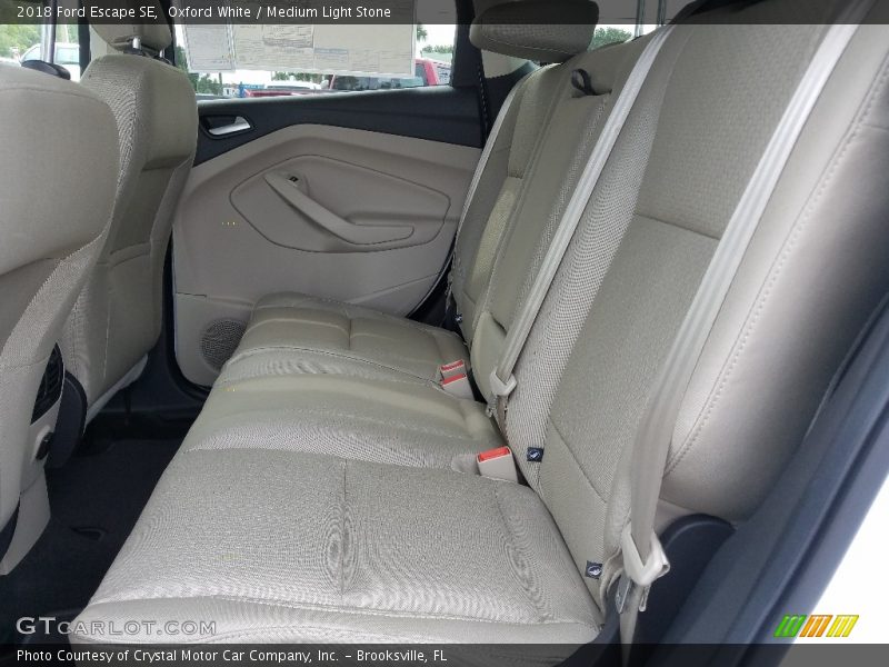 Oxford White / Medium Light Stone 2018 Ford Escape SE