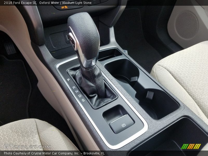Oxford White / Medium Light Stone 2018 Ford Escape SE