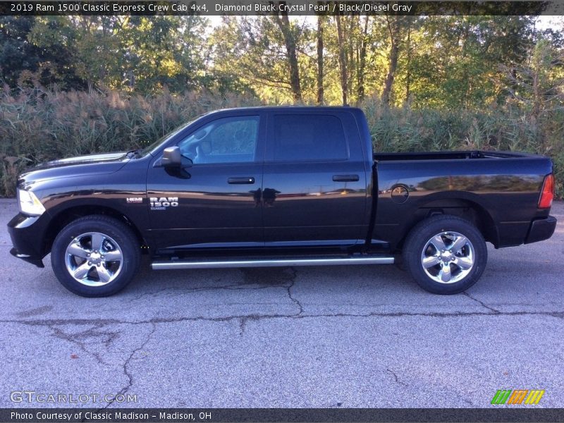 Diamond Black Crystal Pearl / Black/Diesel Gray 2019 Ram 1500 Classic Express Crew Cab 4x4
