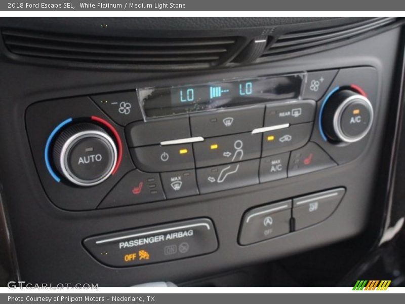 White Platinum / Medium Light Stone 2018 Ford Escape SEL
