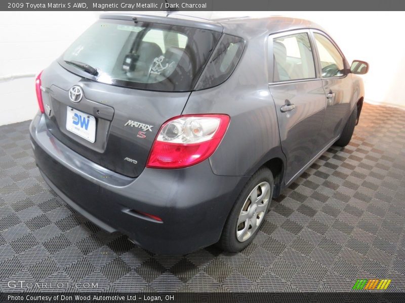 Magnetic Gray Metallic / Dark Charcoal 2009 Toyota Matrix S AWD