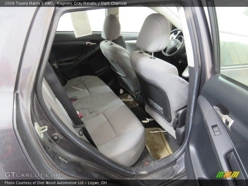 Magnetic Gray Metallic / Dark Charcoal 2009 Toyota Matrix S AWD