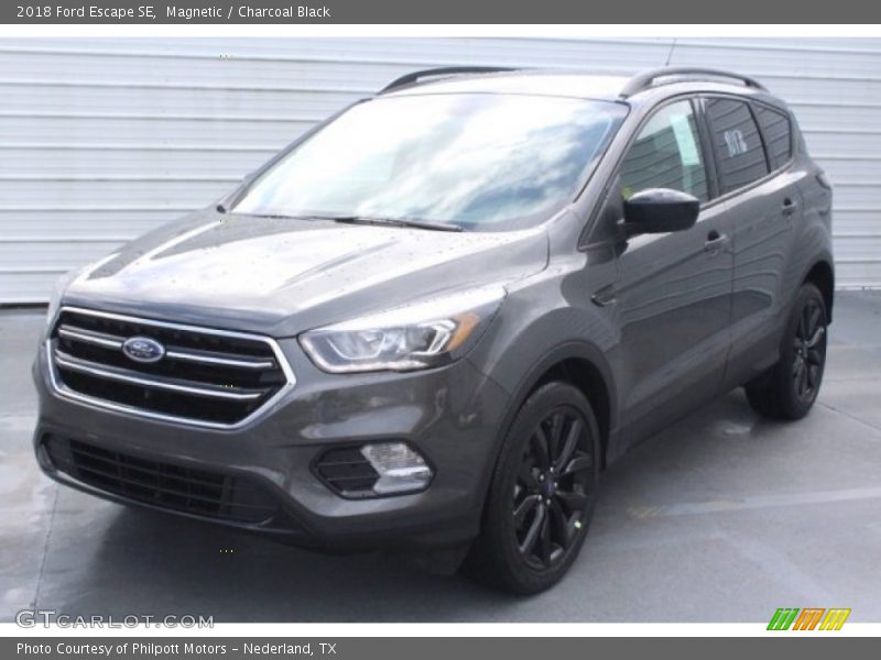 Magnetic / Charcoal Black 2018 Ford Escape SE